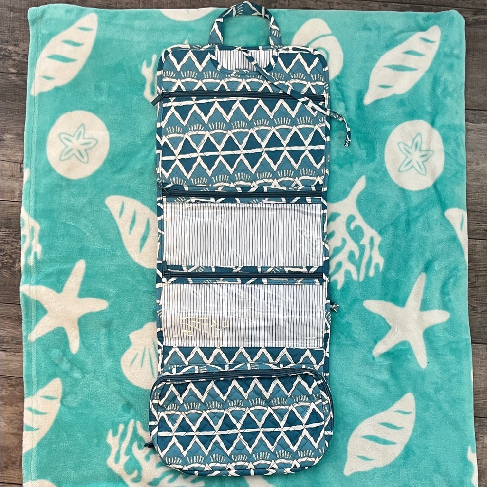 Sunshine Daydream Hanging Toiletry Bag